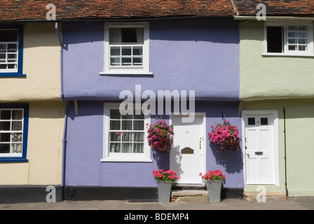 Saffron Walden Essex in Inghilterra . Castle Street tradizionali edifici colorati. HOMER SYKES Foto Stock