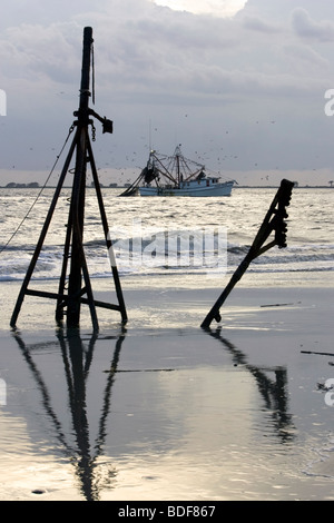 Il montante della nave affondata al punto di Jekyll - Jekyll Island, Georgia USA Foto Stock