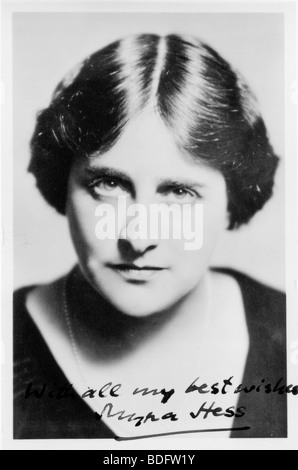 DAME MYRA HESS (1890-1965) pianista inglese Foto Stock