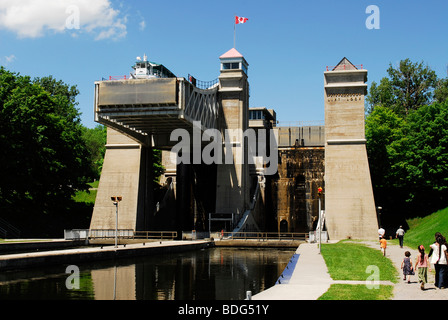 Nave storica canal di sollevamento, il blocco di sollevamento, in Peterborough, Canada Foto Stock