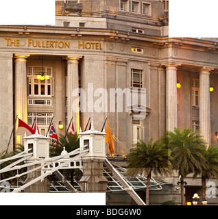 Singapore, l'Hotel Fullerton, composito digitale. Foto Stock