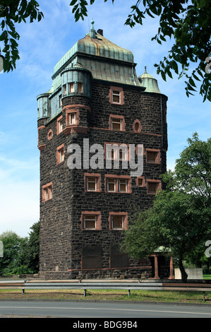 Route der Industriekultur, Brueckenturm der Friedrich-Ebert-Rheinbruecke zwischen Duisburg-Ruhrort und Duisburg-Homberg, Rhein, Niederrhein, Ruhrgebie Foto Stock