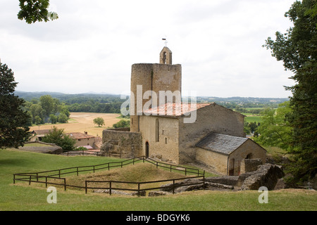Chiesa rupestre di Sainte-Marie, Vals, Ariège, Francia Foto Stock