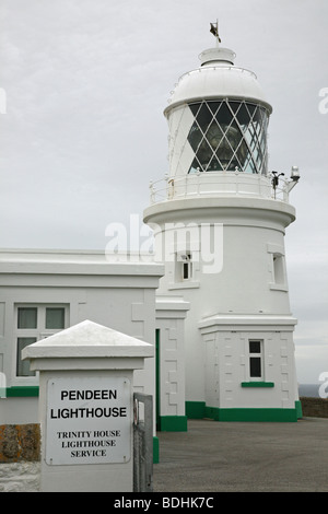 Pendeen Lighthouse, noto anche come Pendeen Watch, Pendeen, Cornovaglia, Inghilterra, Regno Unito Foto Stock