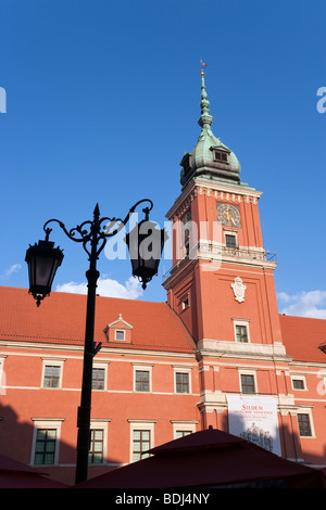 Europa, Polonia Varsavia, Città Vecchia (Stare Miasto), Piazza Castello (Plac Zamkowy) e il Castello Reale Foto Stock