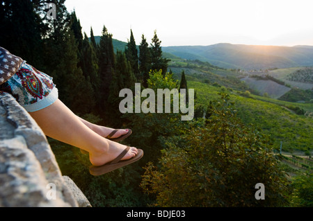 Donna di gambe, Radda in Chianti, in provincia di Siena, Toscana, Italia Foto Stock