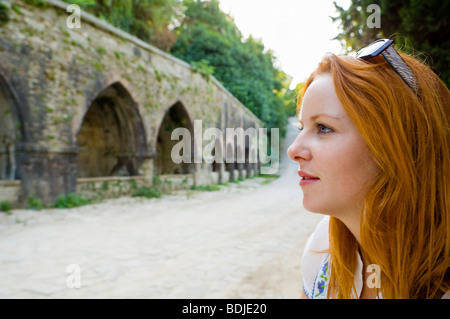Donna, San Gimignano in Provincia di Siena, Toscana, Italia Foto Stock