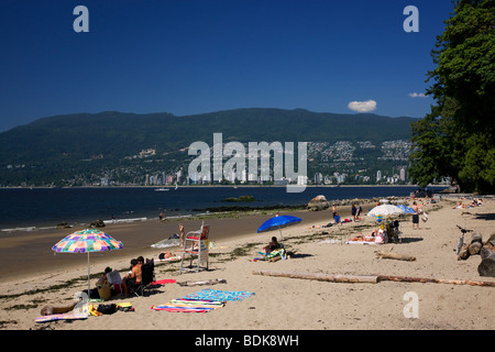 English Bay e terza spiaggia, Stanley Park, Vancouver, British Columbia, Canada. Foto Stock