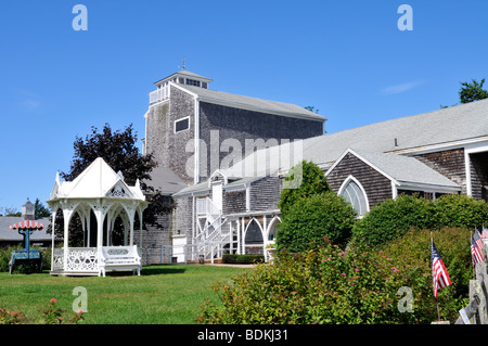 Esterno del Cape Cod Playhouse Theatre di Dennis, Cape Cod, Massachusetts, STATI UNITI D'AMERICA. Foto Stock