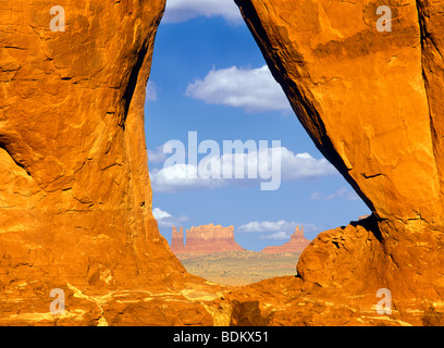 Lacrima Arch. Il Monument Valley, Arizona Foto Stock