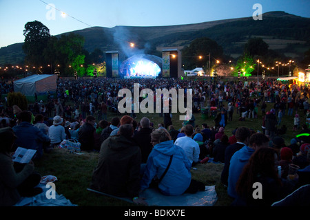 Lo stadio principale arena al Green Man Festival 2009, Glanusk Park, Brecon Galles Foto Stock