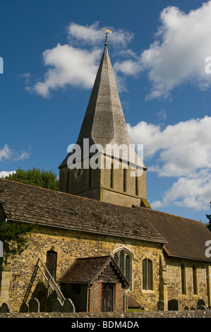 St James Chiesa Shere Village Surrey in Inghilterra Foto Stock