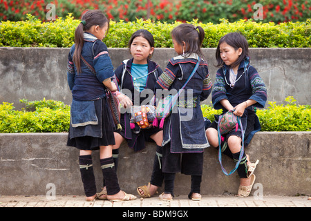 Signora Hmong in Sapa, il Vietnam del Nord Foto Stock