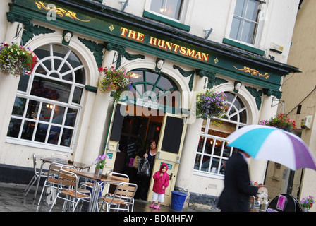 La Huntsman Pub e Inn, terrazza a piedi Bath Avon Somerset REGNO UNITO Foto Stock