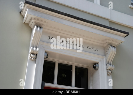 Marx Memorial Library a 37a, Clerkenwell Green, Londra, Inghilterra, Regno Unito Foto Stock