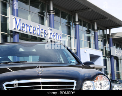 Mercedes concessionaria auto, Birmingham 2009 Foto Stock