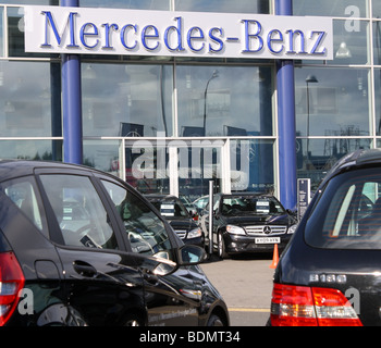 Mercedes concessionaria auto, Birmingham 2009 Foto Stock