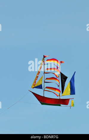 Nave a forma di kite, Bali, Indonesia, sud-est asiatico Foto Stock