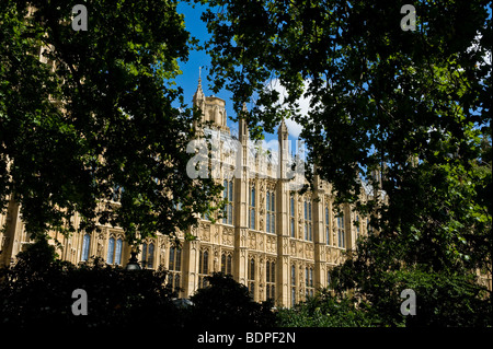 La facciata della Casa dei Lord a Londra. Foto Stock