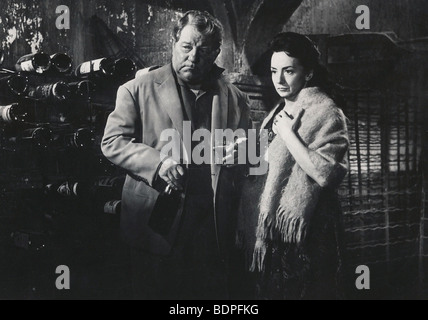 Nazioni Unite lo strinare en hiver Anno: 1962 Regia: Henri Verneuil Suzanne Flon, Jean Gabin Foto Stock