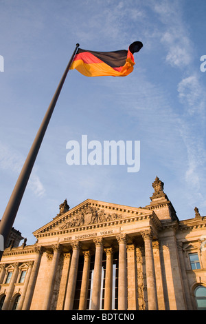 Il palazzo del Reichstag di Berlino, Germania, Europa Foto Stock