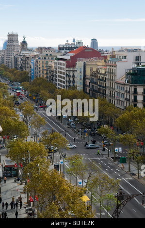 Passeig de Gracia in L'Eixample, Barcellona, Spagna. Foto Stock