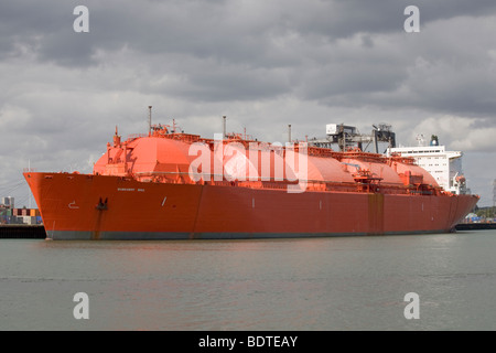 LNG nave Margaret collina in Southampton docks Foto Stock