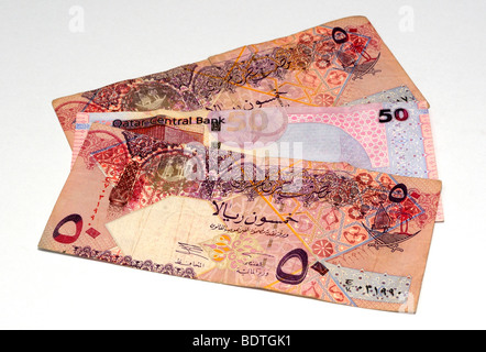 Il Qatar 50 cinquanta Riyal banconote. Foto Stock