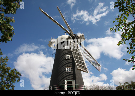 Lavorando cinque il mulino a vento di vela a Alford, Lincolnshire Foto Stock