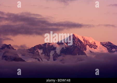 Alpi del sud, vista dalla spiaggia Gillespies, Westland National Park, West Coast, Isola del Sud, Nuova Zelanda Foto Stock