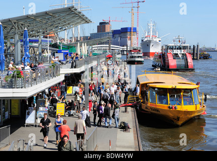 Banchine del porto di Amburgo, Germania, Europa Foto Stock