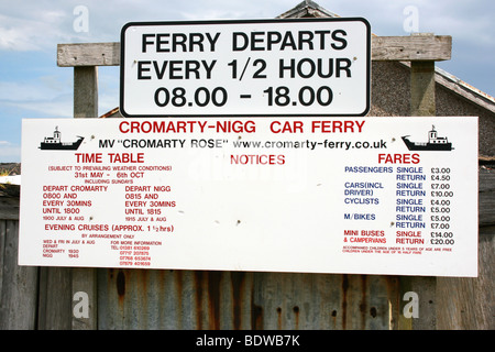 Segno per il piccolo traghetto "Cromarty Rose' a Cromarty sul Black Isle, Ross-shire, nelle Highlands della Scozia Foto Stock