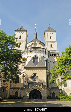 Chiesa di San Nicola, originariamente la chiesa di Brauweiler Abbey, un ex monastero benedettino, Brauweiler, Pulheim, Renania, Foto Stock