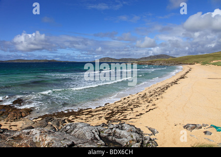 Bella giornata estiva a Traigh Lar, Isola di Harrris, Ebridi Esterne, Scozia Foto Stock