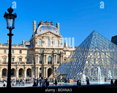 Museo del Louvre di Parigi, Francia. Foto Stock