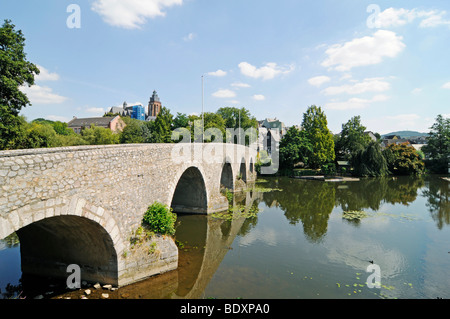 Alte Lahnbruecke, ponte sopra il fiume Lahn, la cattedrale, il centro storico, Wetzlar, Hesse, Germania, Europa Foto Stock