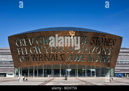 Il Millennium Centre di Cardiff Bay Foto Stock