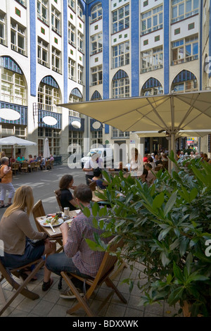 Hackesche Hoefe, Hof I, Mitte di Berlino, Germania, Europa Foto Stock