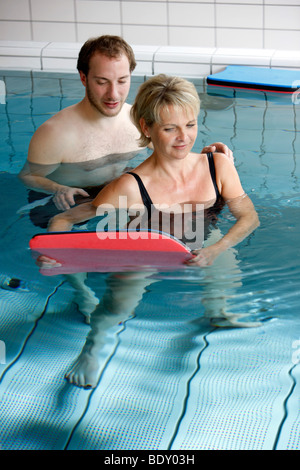 Riabilitazione neurologica facility, fisioterapia, ginnastica in acqua, Bonn, Germania Foto Stock