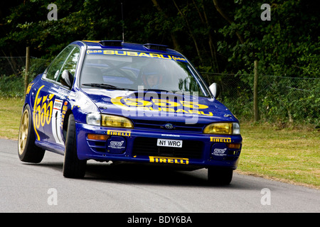 1996 Subaru Impreza WRC sul hillclimb a Goodwood Festival della velocità, Sussex, Regno Unito. Driver: David Lapworth Foto Stock