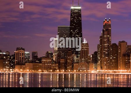 Chicago attraverso il lago Foto Stock