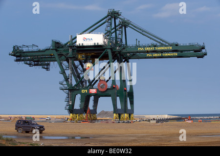 La costruzione di un porto esterno, Great Yarmouth, Norfolk, Regno Unito. Foto Stock