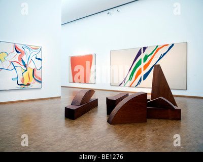 Arte moderna in mostra al famoso Museo Ludwig di Colonia Germania Foto Stock