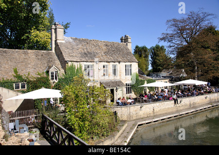 15th Century The Trout Inn, Lower Wolvercote, Wolvercote, Oxford, Oxfordshire, Inghilterra, Regno Unito Foto Stock