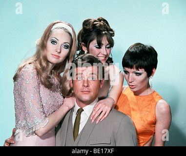 Il Santo - REGNO UNITO serie TV (1960-69) con Roger Moore come Simon Templar Foto Stock