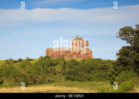 Resti del castello rosso, rubeum castrum, Lunan, Angus, Scozia Foto Stock