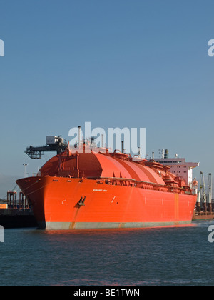 Gas naturale liquido tanker Margaret Hill ormeggiato in Southampton Regno Unito Foto Stock