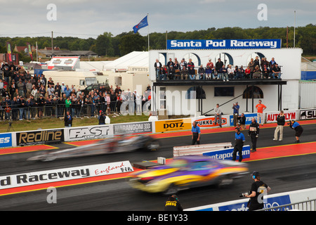 Pro ET Drag racing. Santa Pod raceway, Inghilterra, Regno Unito. Foto Stock