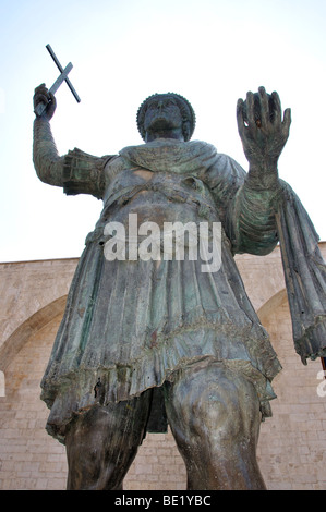 Il Colosso di Barletta, Barletta, Barletta-Andria-Trani Provincia, Regione Puglia, Italia Foto Stock