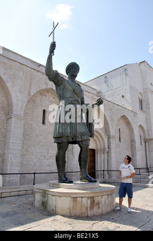 Il Colosso di Barletta, Barletta, Barletta-Andria-Trani Provincia, Regione Puglia, Italia Foto Stock